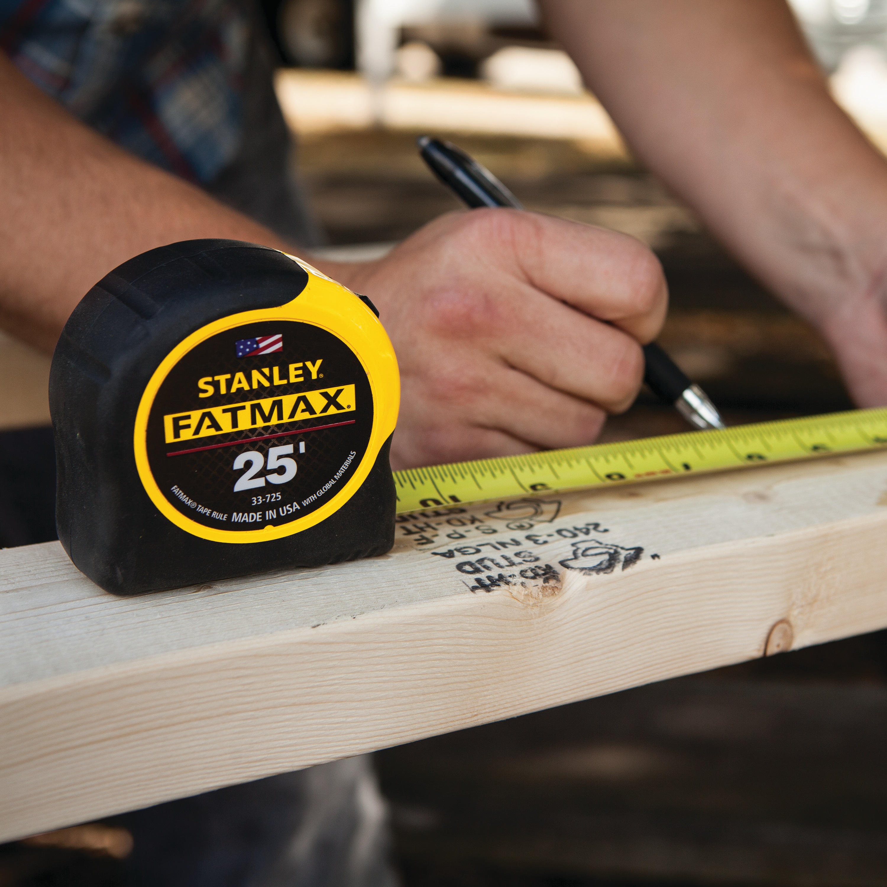 25 ft. FATMAX® Classic Tape Measure 33725 STANLEY Tools
