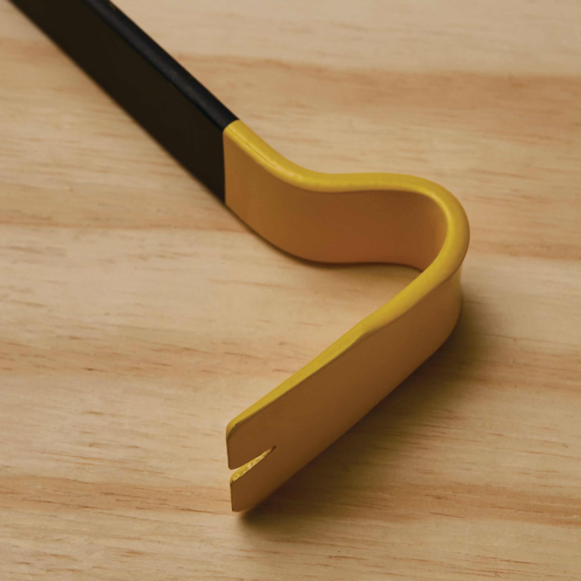 21 in WONDER BAR® X21 Pry Bar | STANLEY
