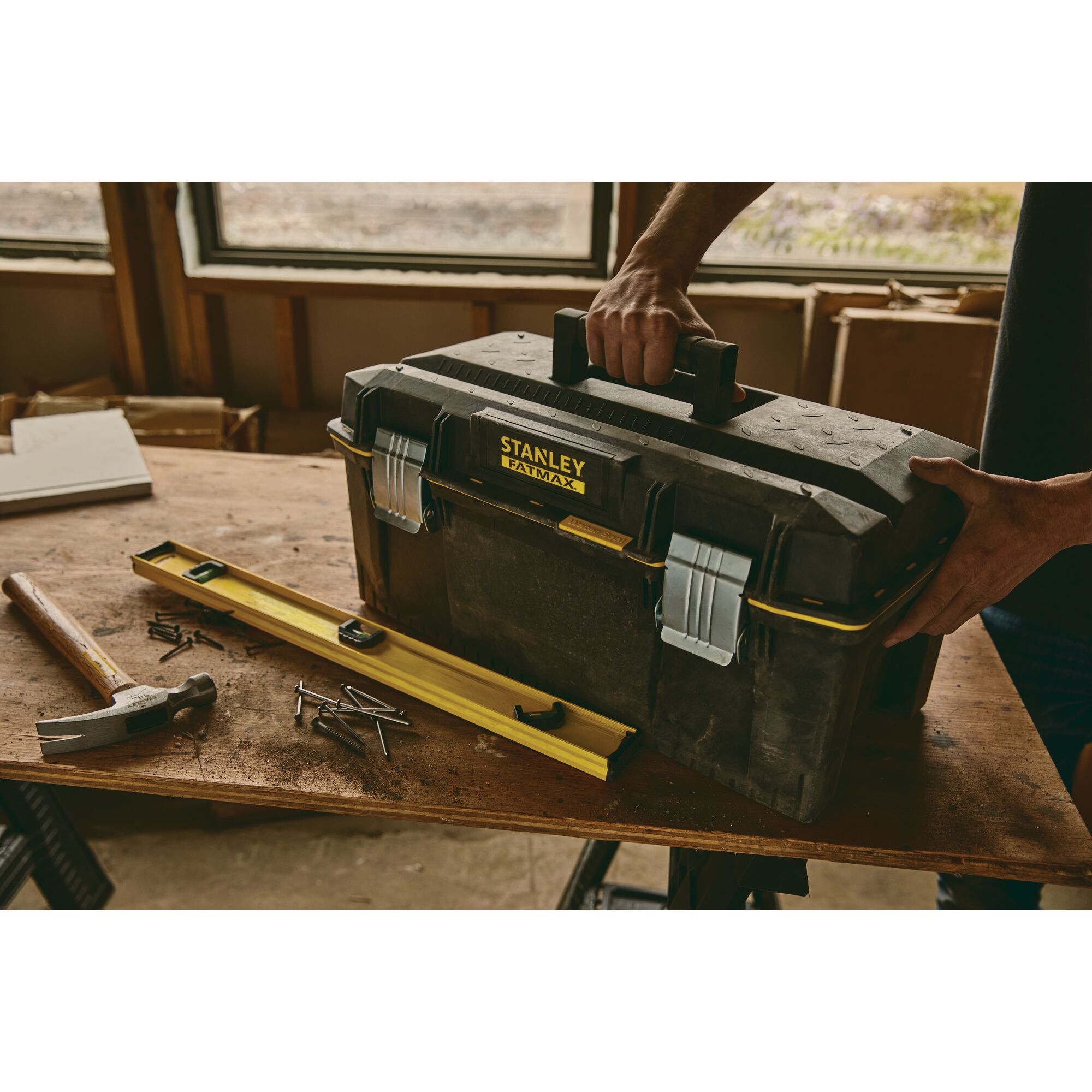 STANLEY® FATMAX® 23 in Structural Foam Toolbox thumbnail 4