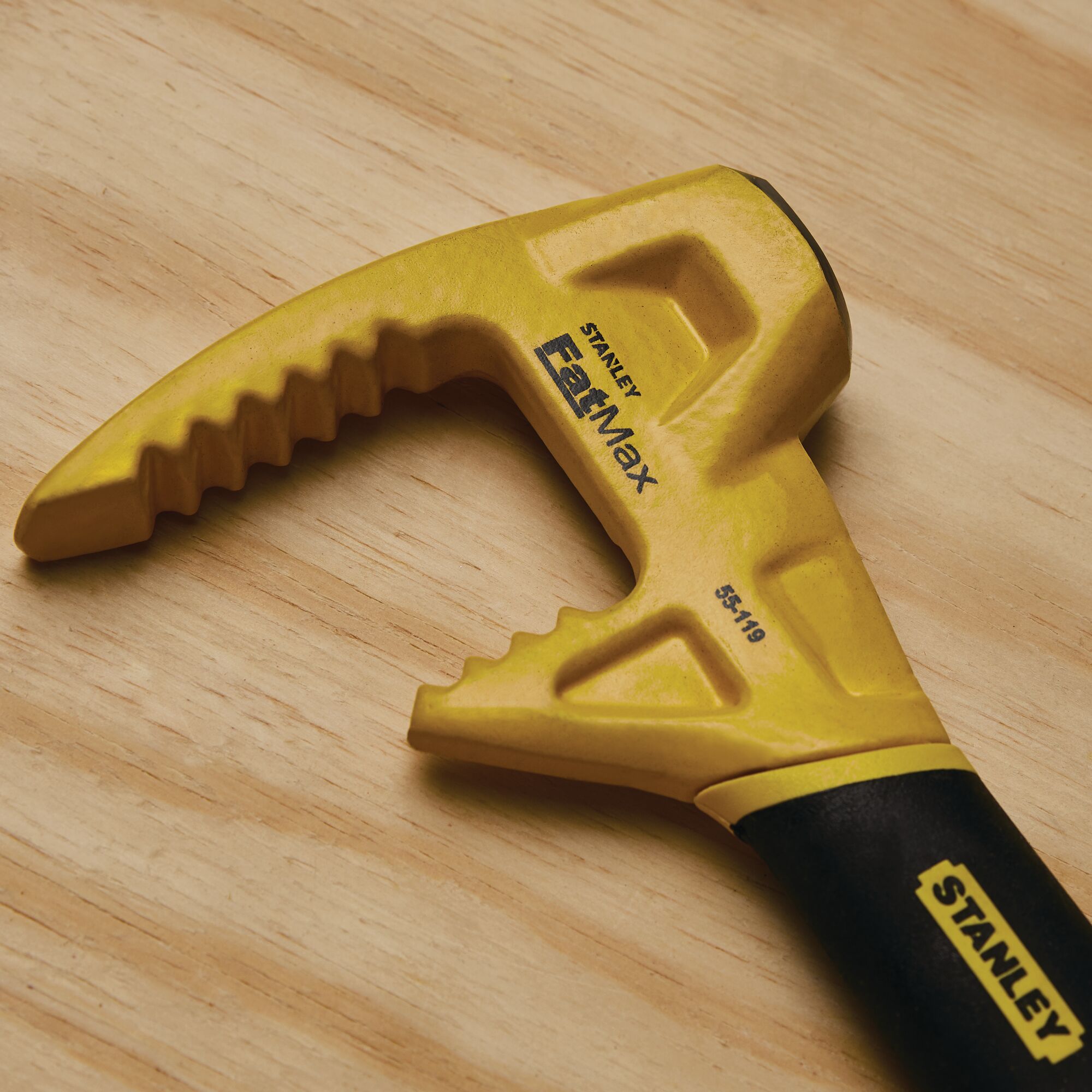 STANLEY® FATMAX® FUBAR® 1kg Functional Utility Bar thumbnail 6