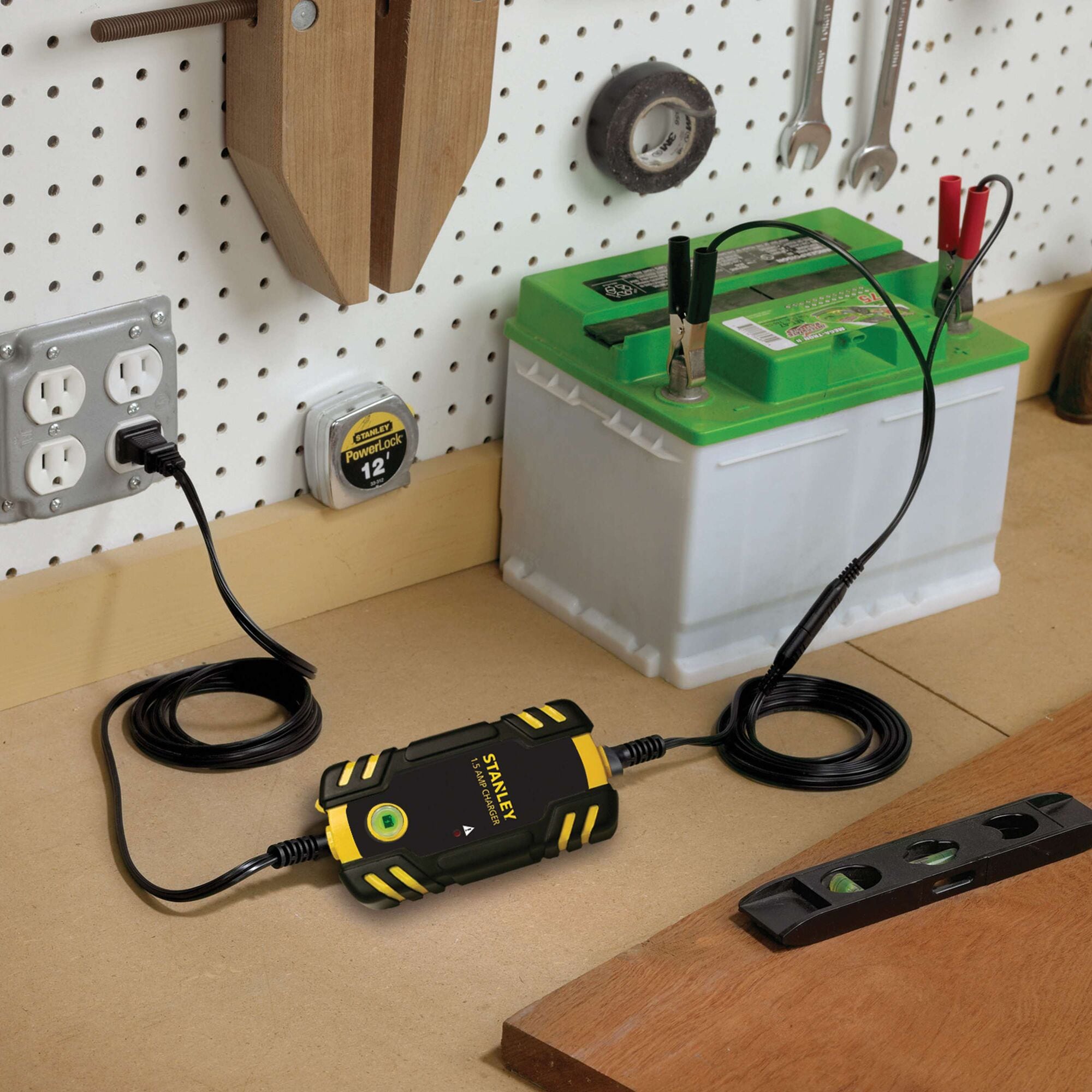 1.5 Amp Battery Maintainer thumbnail 2