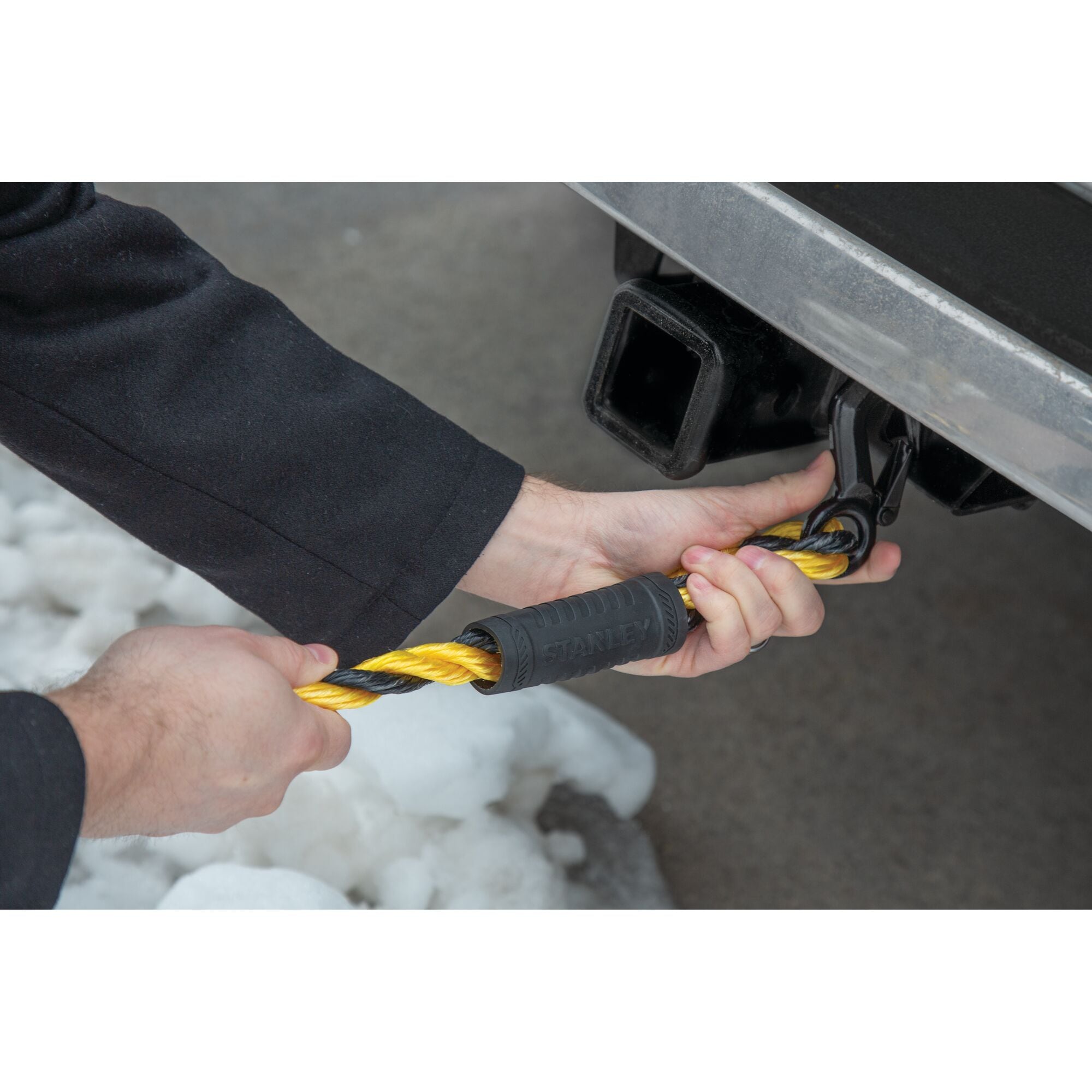 STANLEY® 15 ft x 5/8 in Poly-Blend Braided Tow Rope w/Tri-Hook thumbnail 2