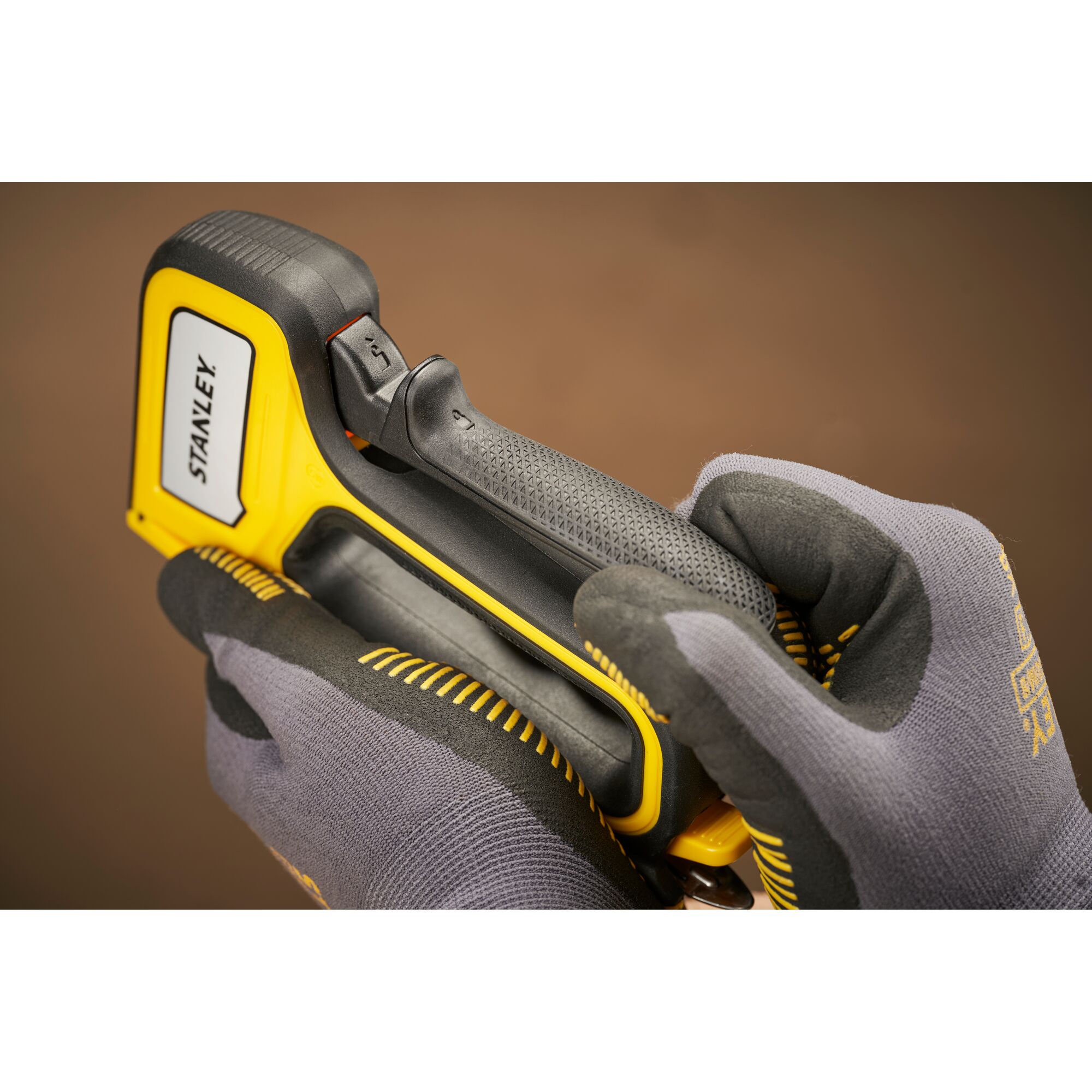 STANLEY® 2-in-1 Multi Tacker thumbnail 9