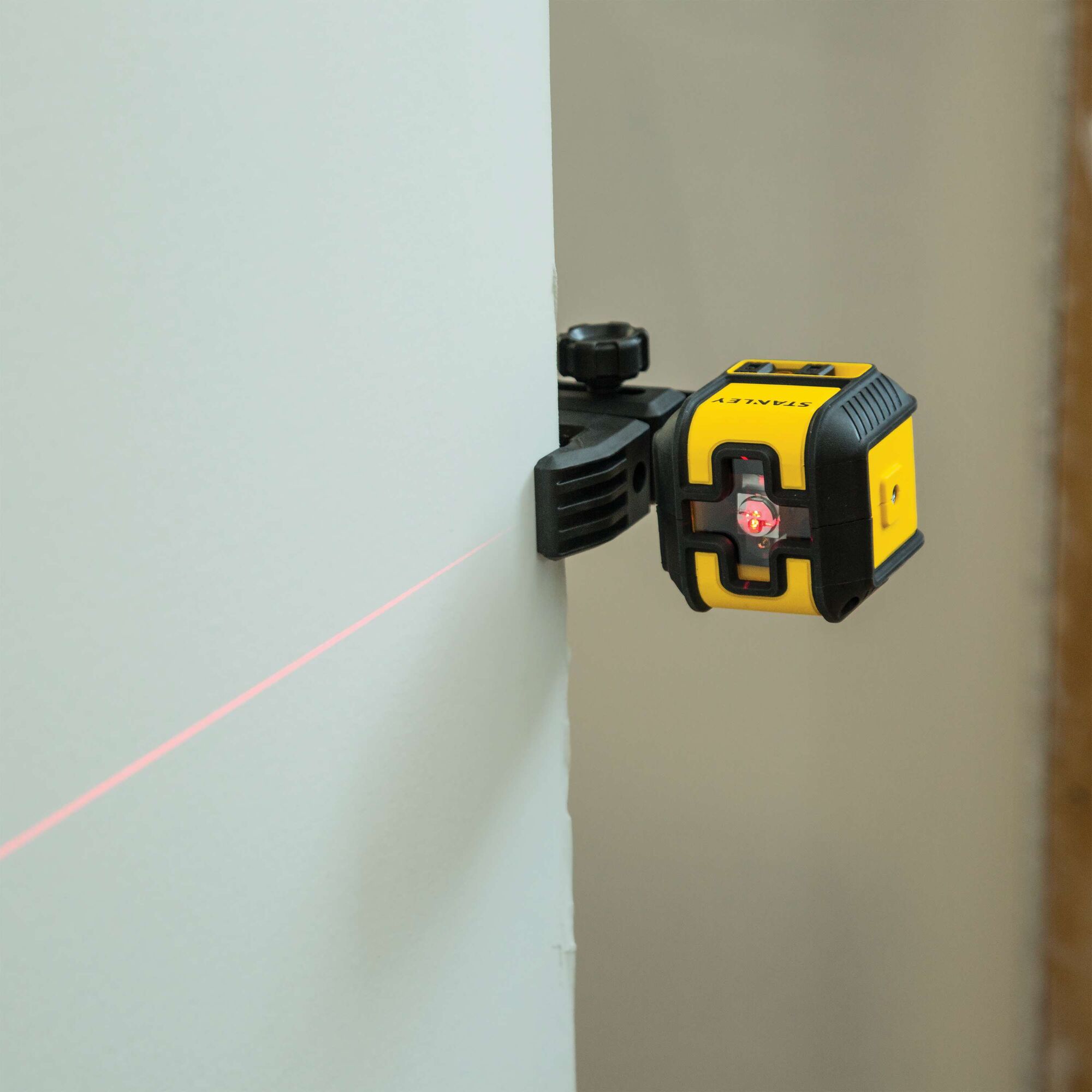 CUBIX® Red Beam Cross Line Laser Level thumbnail 2