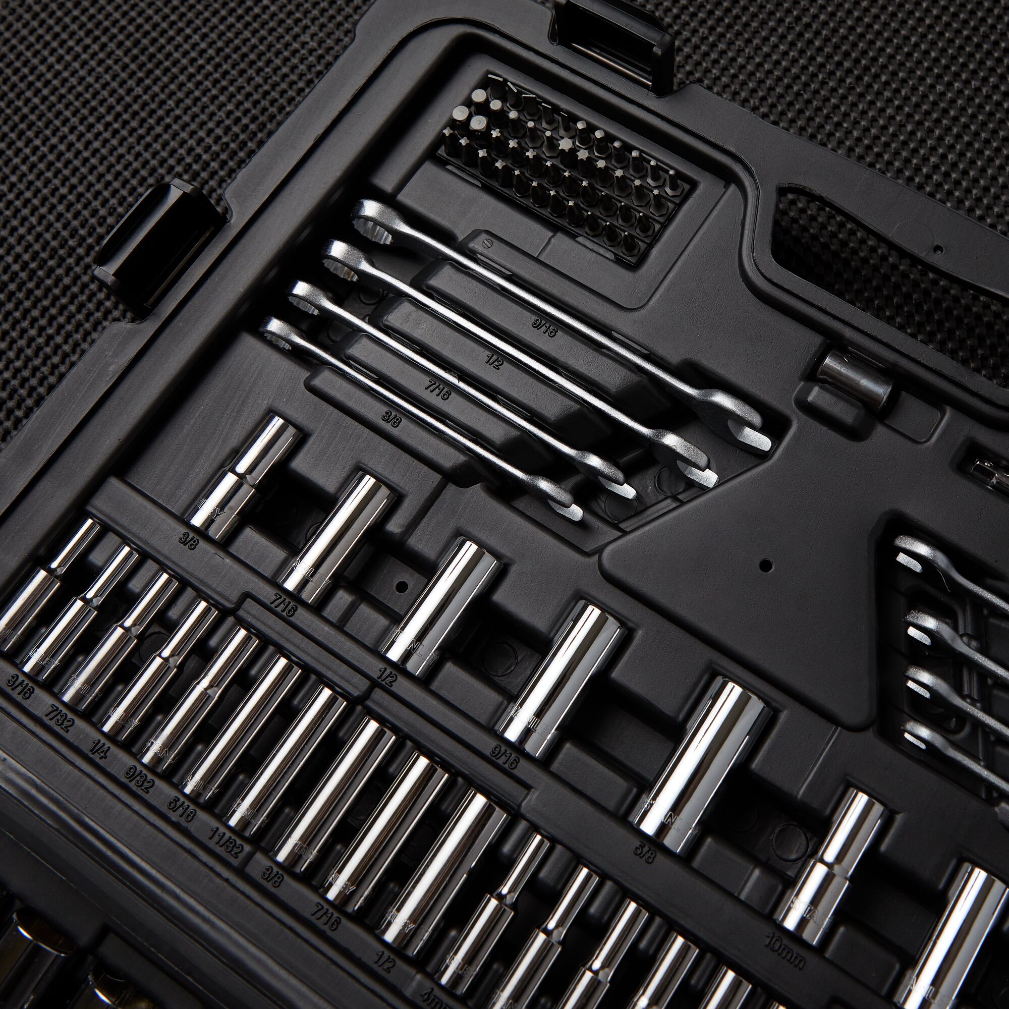 Mechanic's Tool Set (201 pc.) thumbnail 5