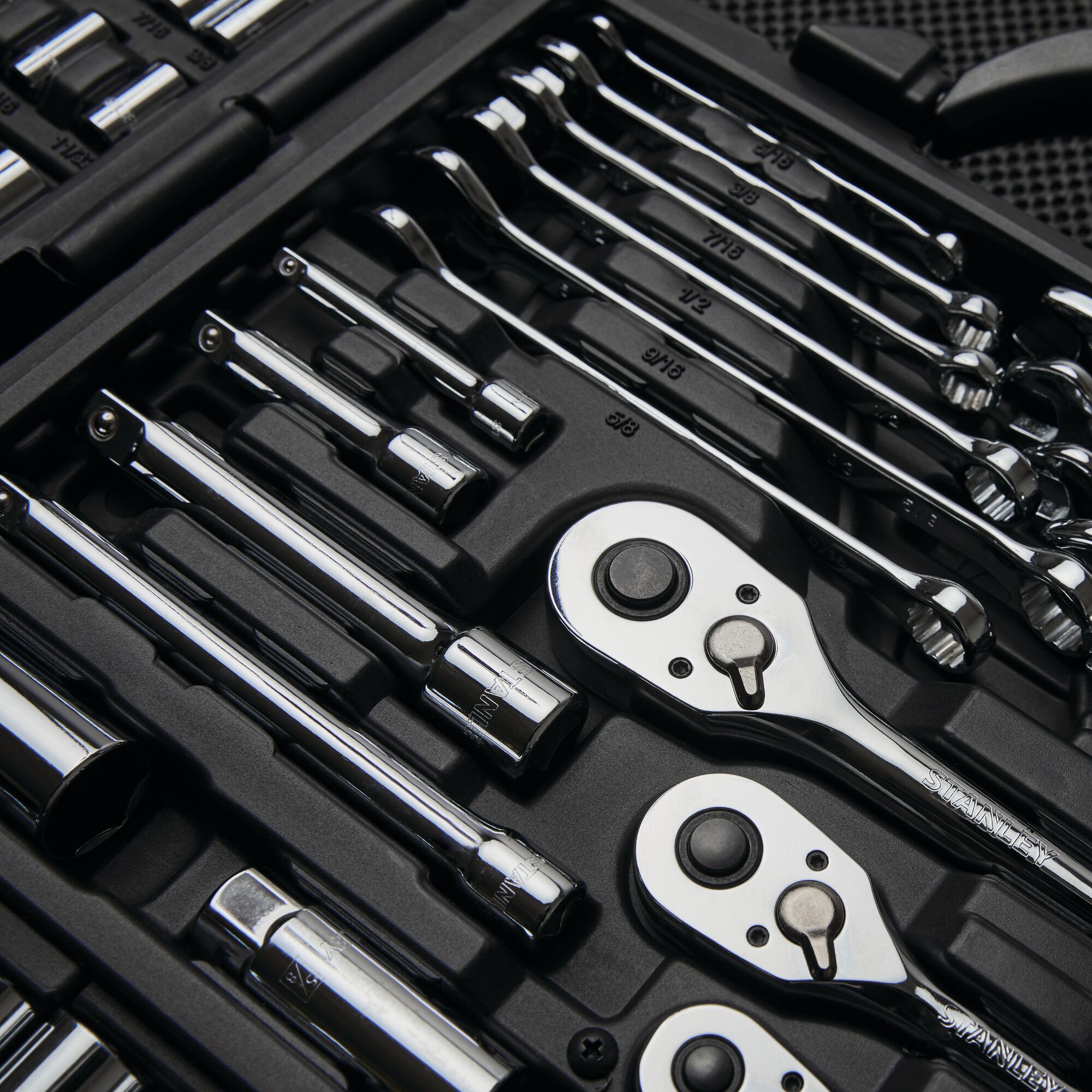 170 pc Mixed Tool Set thumbnail 7