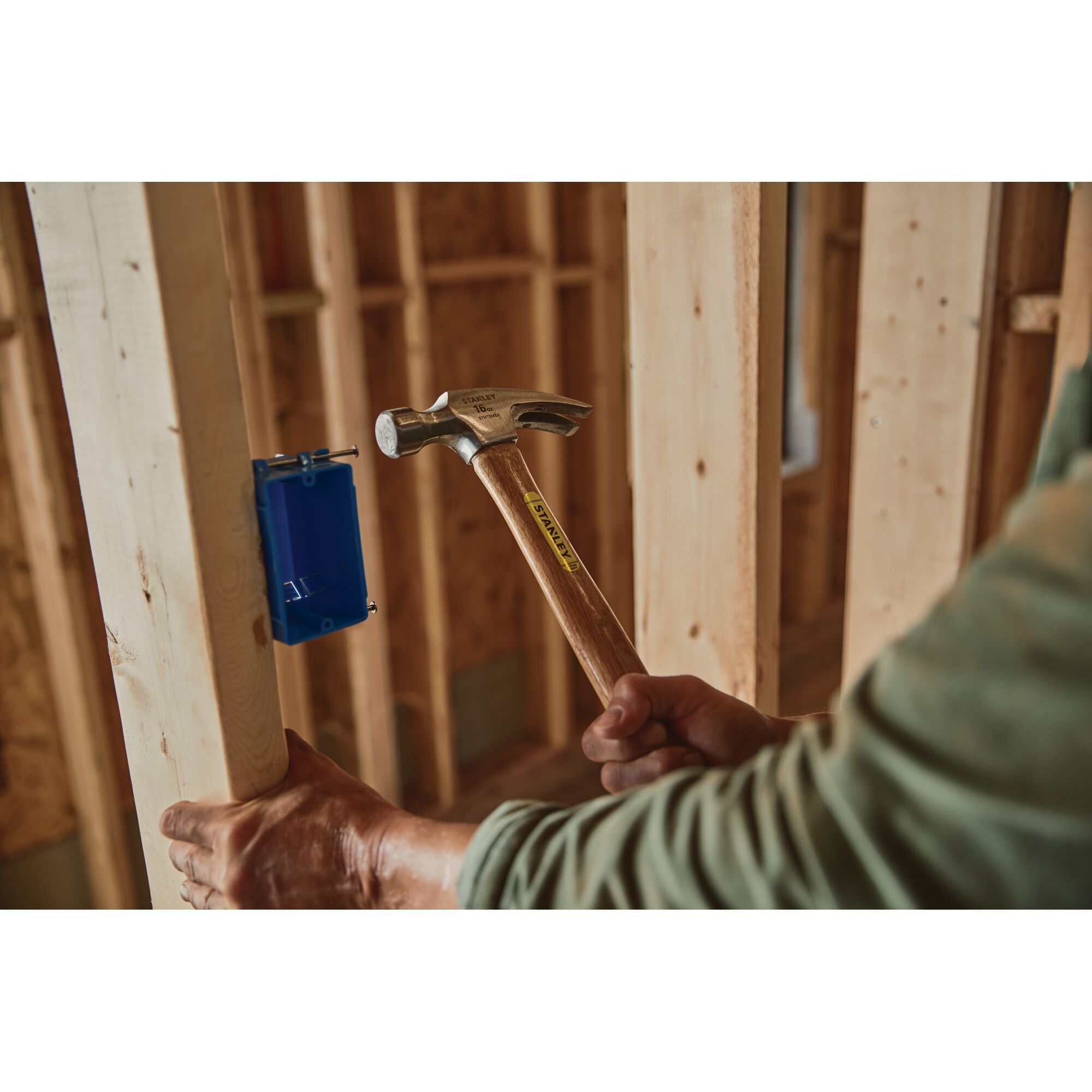Stanley 16 oz Rip Claw Wood Handle Hammer