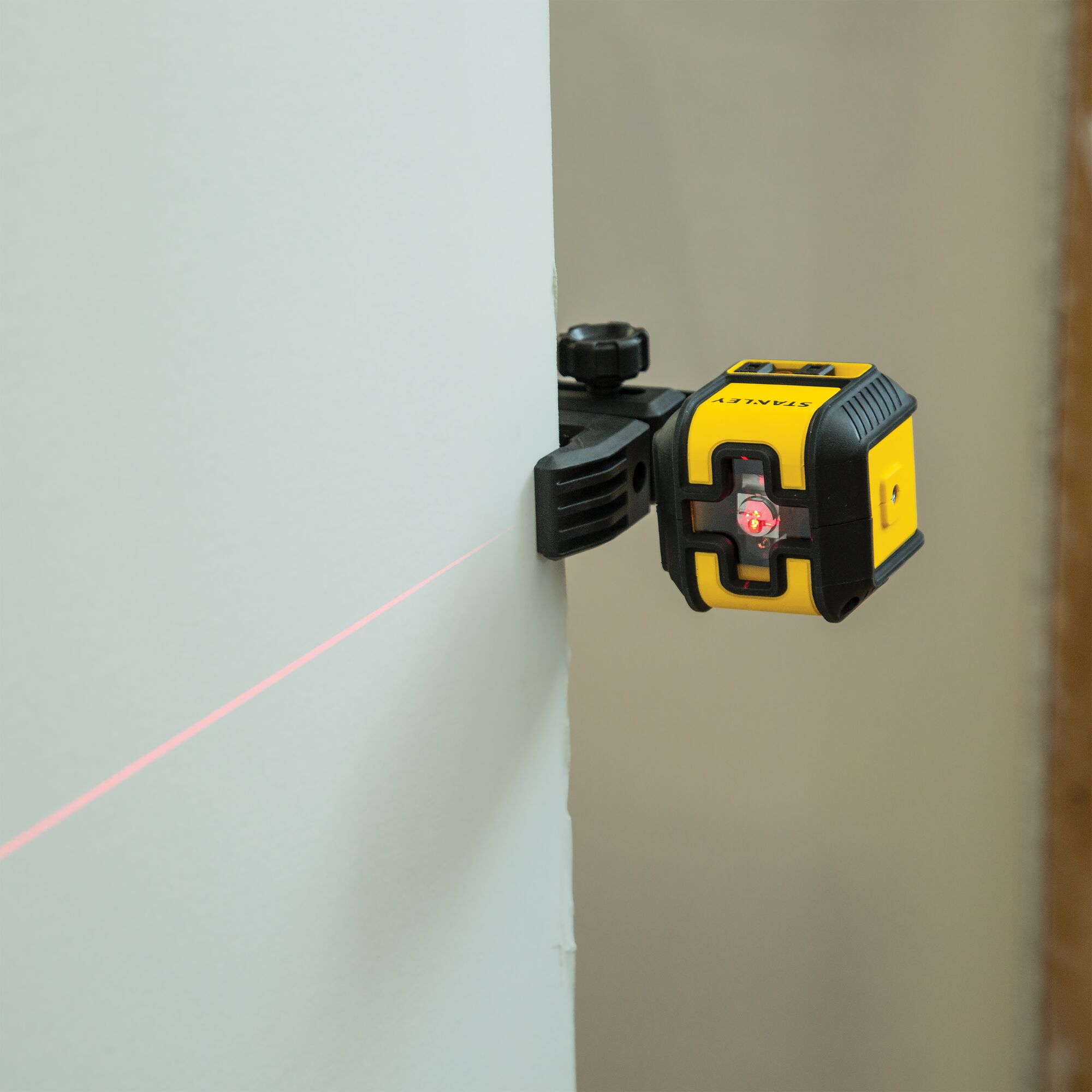 Stanley CUBIX Red Beam Cross Line Laser Level