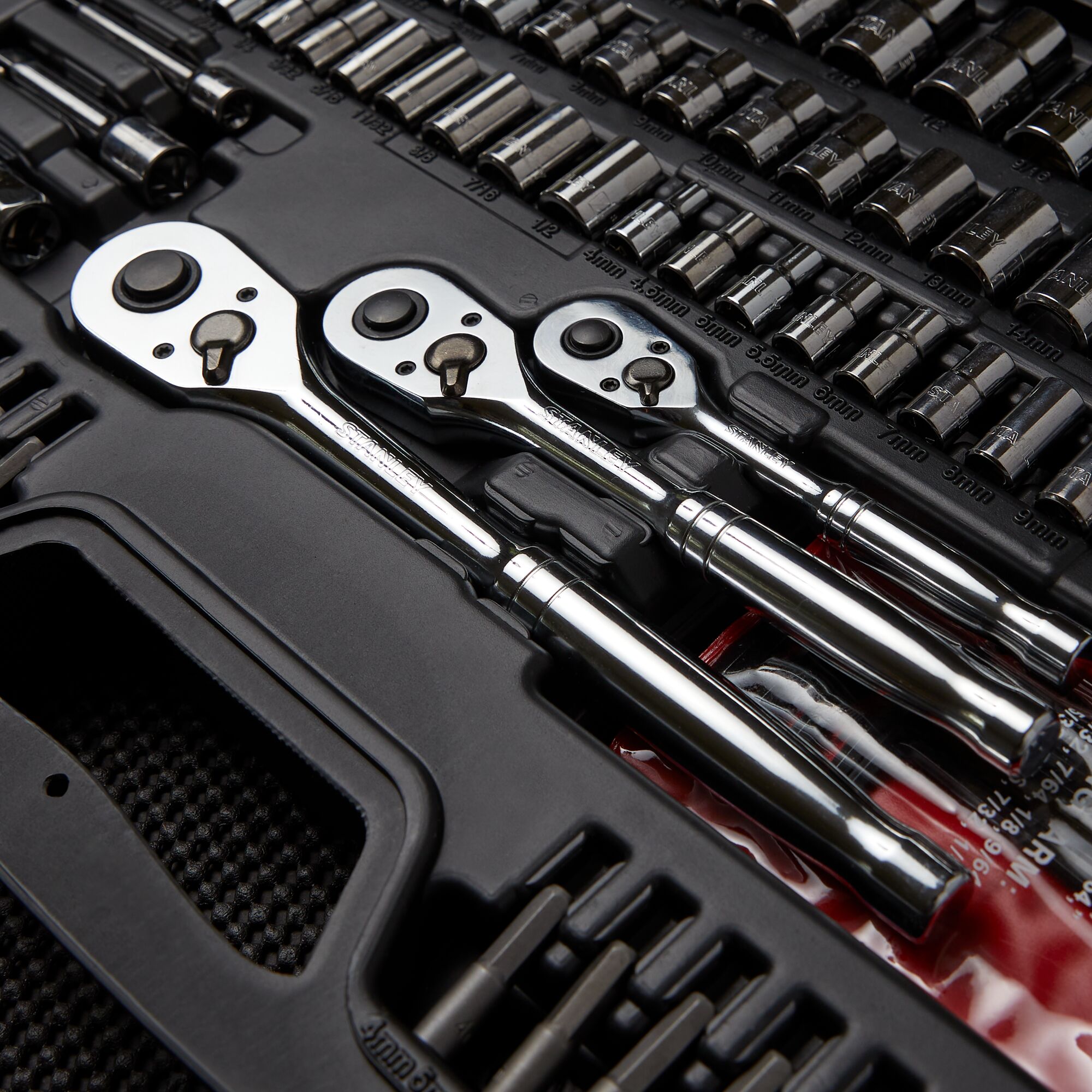 Mechanic's Tool Set (201 pc.) | STANLEY