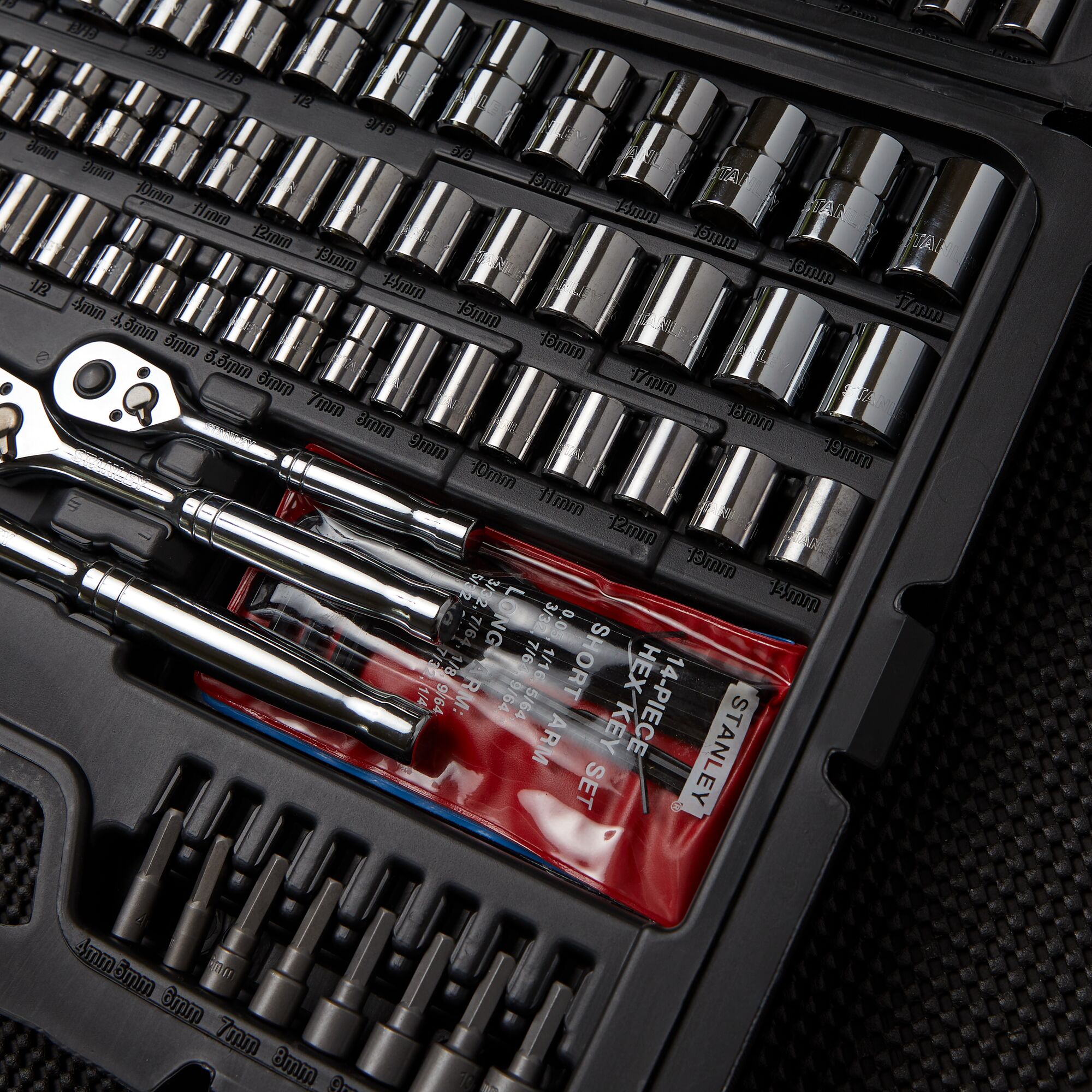 Mechanic's Tool Set (201 pc.) | STANLEY