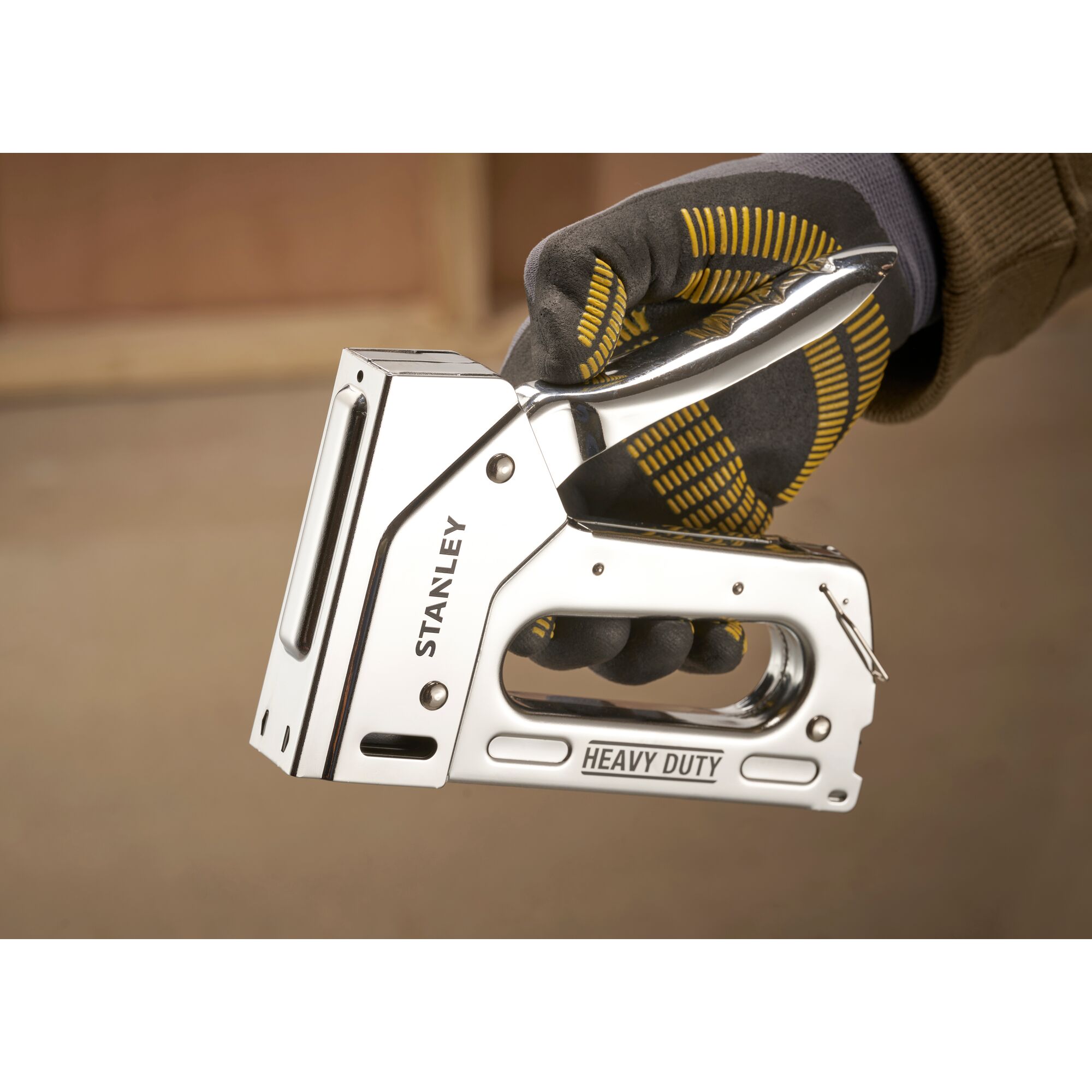 STANLEY® Heavy-duty Steel Staple gun | STANLEY